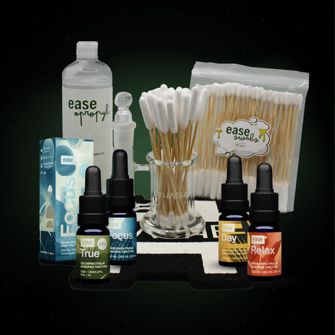 Noční symfonie relaxace: Vape set pro večerní chvíle, doplněný o True 22% olej pro hlubokou pohodu a zahřívací gel pro dokonalý pocit uvolnění.